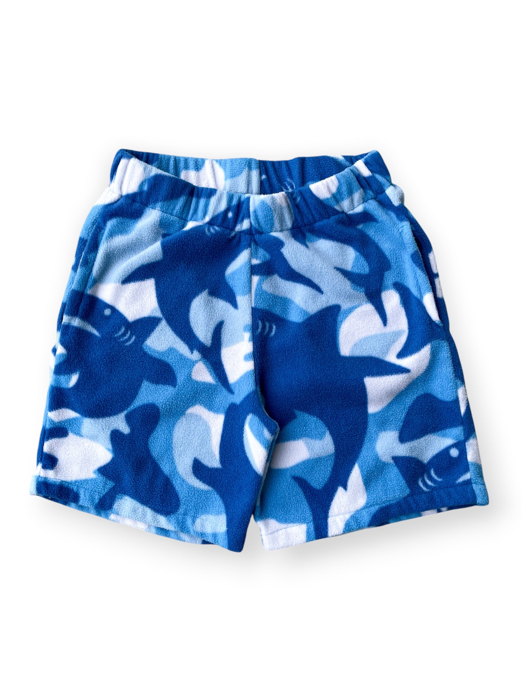 GS-1 BIG FISH SHARK CAMO SHORTS + PISTOL
