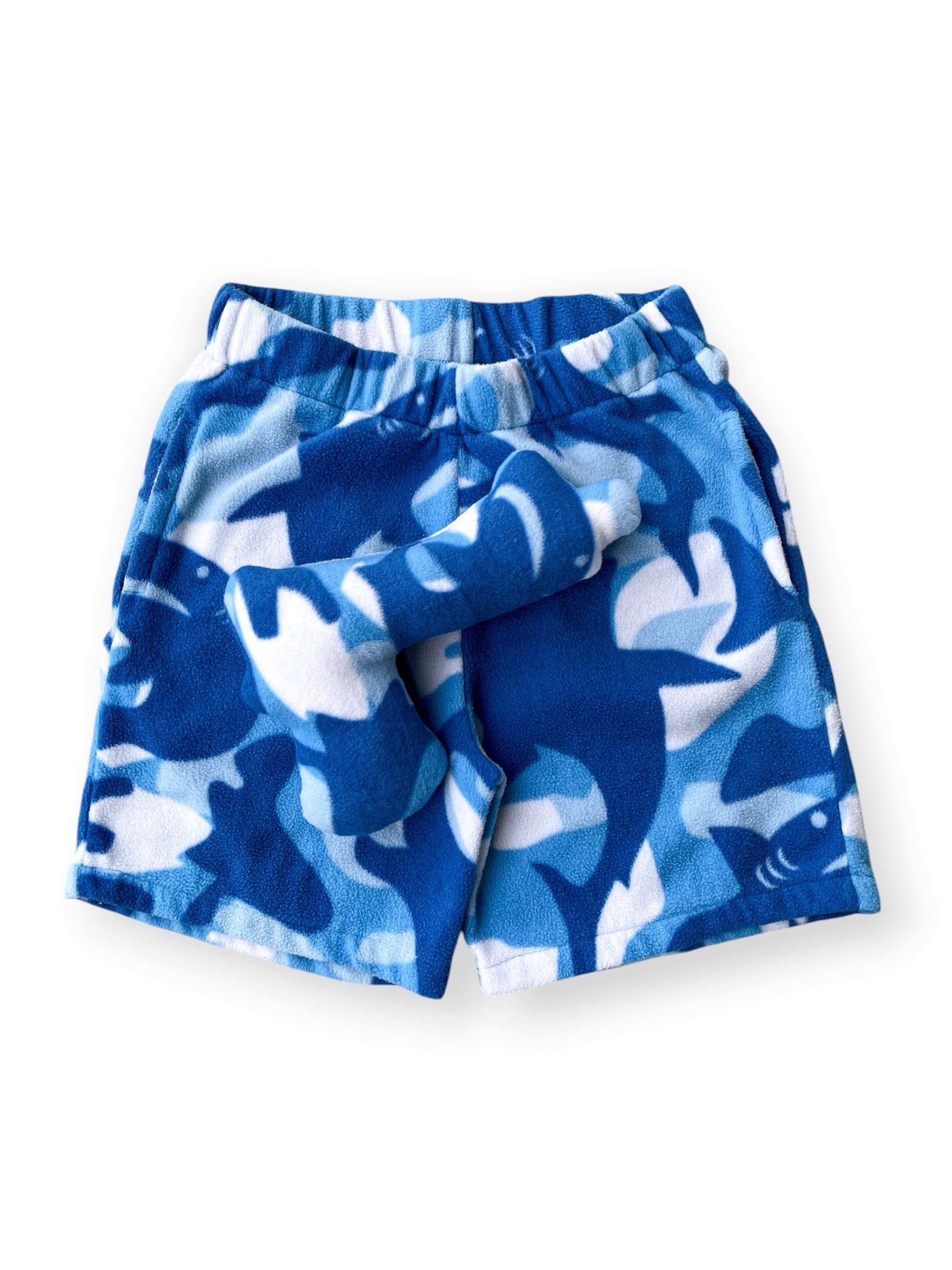 GS-1 BIG FISH SHARK CAMO SHORTS + PISTOL
